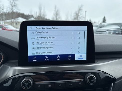 Certified 2022 Ford Escape Titanium w/ Class II Trailer Tow Package image 28