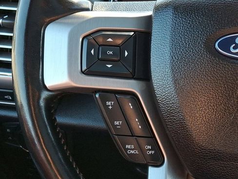 Certified 2019 Ford F250 Platinum w/ Platinum Ultimate Package AWD/4WD image 20