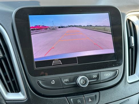 Certified 2024 Chevrolet Malibu LT image 17