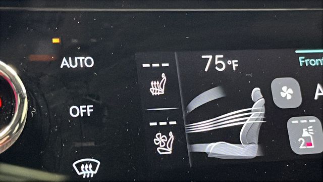 Used 2025 Genesis GV80 3.5T e-SC AWD/4WD image 31