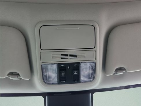 New 2026 Honda Odyssey EX-L image 17