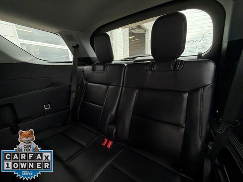 Used 2023 Ford Explorer Limited AWD/4WD image 25