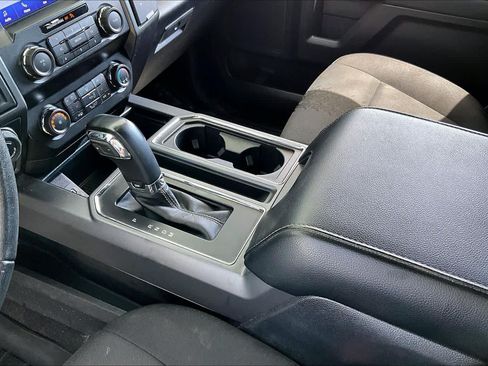 Used 2020 Ford F150 XLT w/ Equipment Group 302A Luxury AWD/4WD image 17