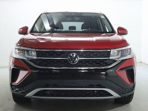 Used 2023 Volkswagen Taos SEL image 5