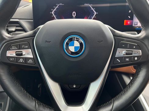 Used 2023 BMW i4 eDrive35 RWD image 53