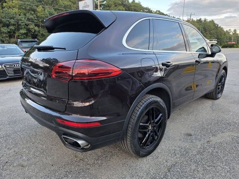 Used 2016 Porsche Cayenne AWD/4WD image 8