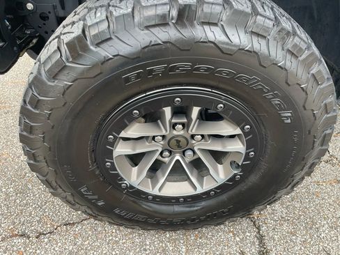 Used 2024 Jeep Wrangler Unlimited Rubicon 392 image 9