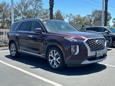 Used 2021 Hyundai Palisade SEL FWD image 3