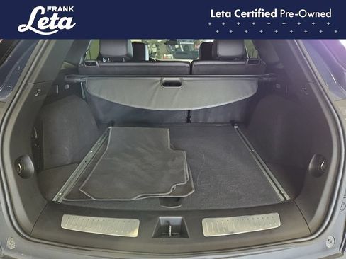 Used 2025 Cadillac XT5 Premium Luxury FWD image 24