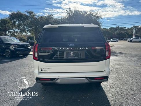 New 2026 Ford Expedition Platinum w/ Platinum Ultimate Package AWD/4WD image 7