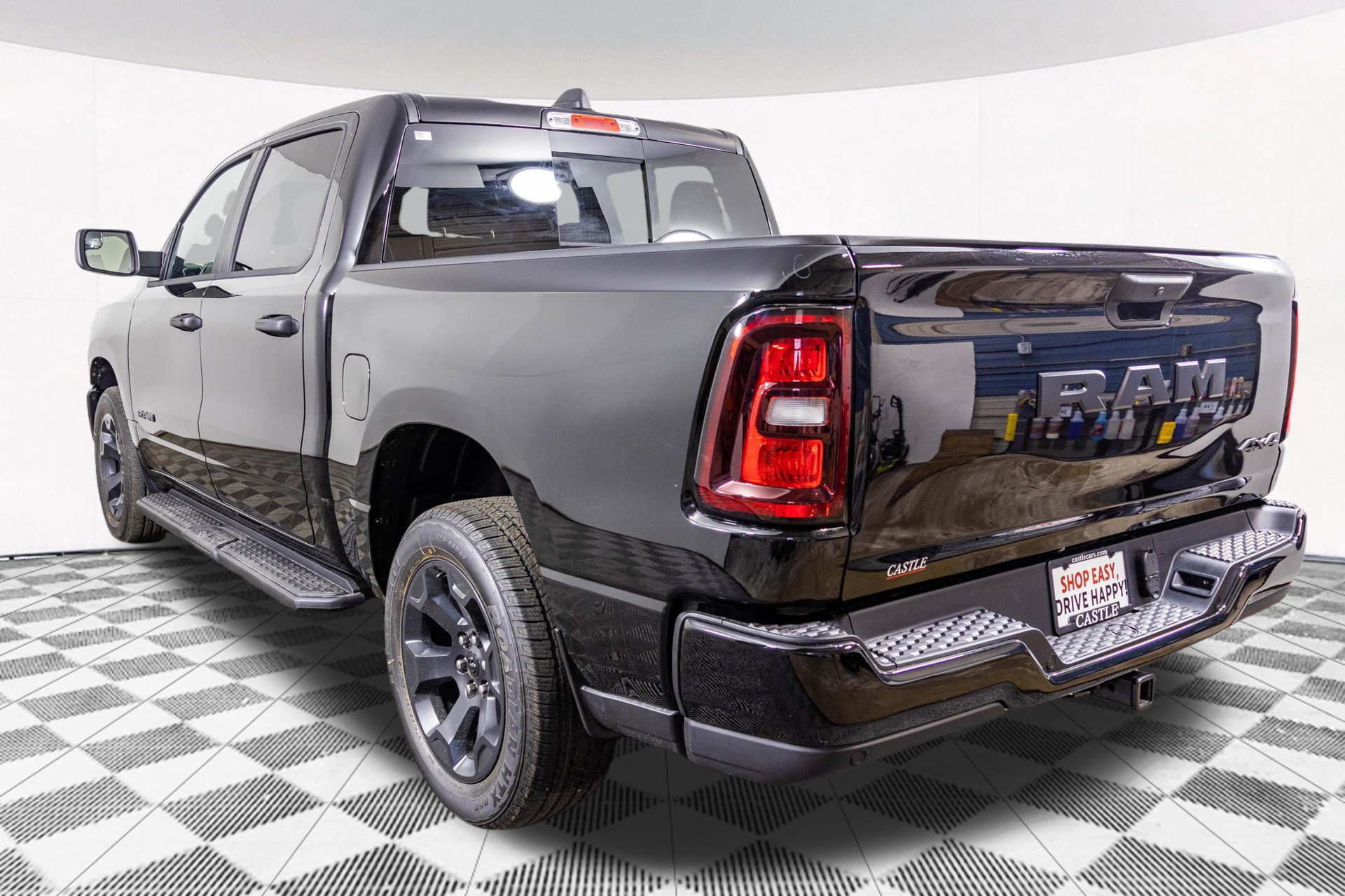 New 2026 RAM 1500 Express AWD/4WD image 14