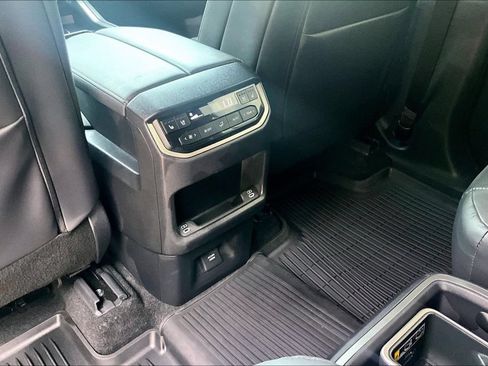 Used 2025 Lexus TX 500h AWD w/ Technology Package image 31
