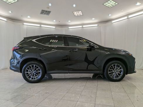 Used 2025 Lexus NX 350 AWD w/ Cold Area Package image 11