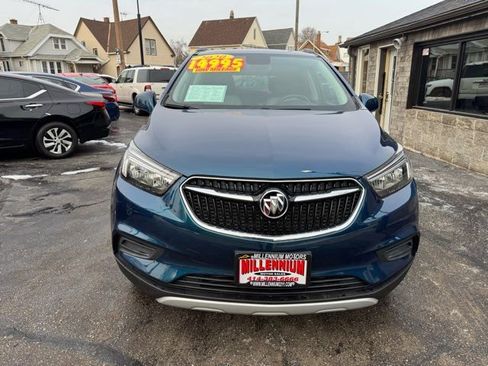 Used 2020 Buick Encore Preferred image 2