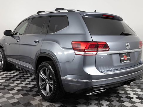 Used 2019 Volkswagen Atlas SEL R-Line AWD/4WD image 5