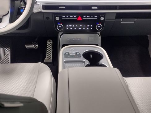 New 2026 Hyundai Ioniq 9 Calligraphy AWD/4WD image 46