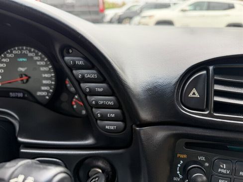 Used 2003 Chevrolet Corvette Convertible w/ Preferred Equipment Group1 image 26