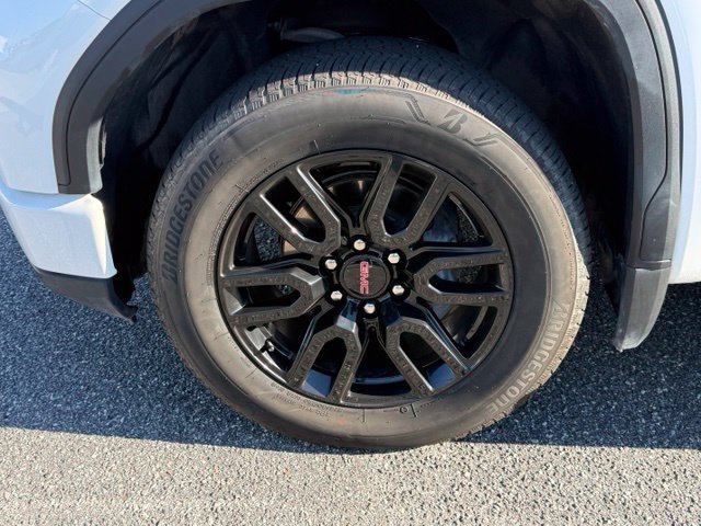 Used 2024 GMC Sierra 1500 Elevation AWD/4WD image 4