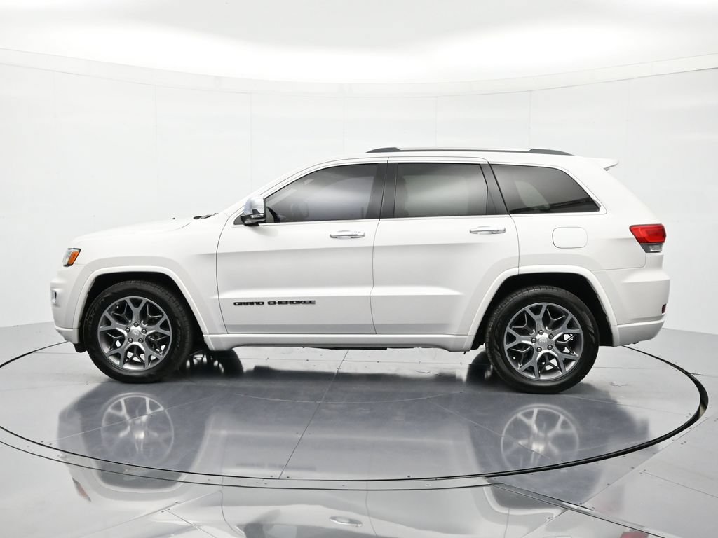 Used 2020 Jeep Grand Cherokee Overland w/ Interior Metal Package AWD/4WD image 8