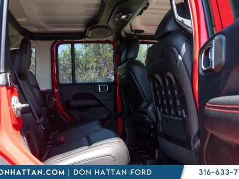 Used 2018 Jeep Wrangler Unlimited Rubicon AWD/4WD image 22
