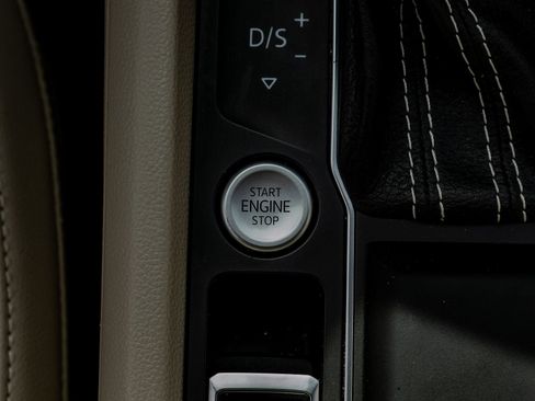 Used 2022 Volkswagen Atlas SE image 21