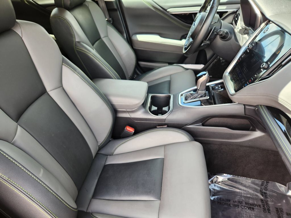 Used 2024 Subaru Outback Onyx Edition AWD/4WD image 5