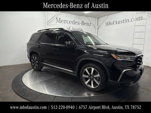 Used 2023 Honda Pilot Elite image 1