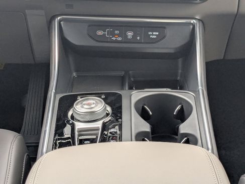 New 2026 Kia Carnival SX FWD image 25
