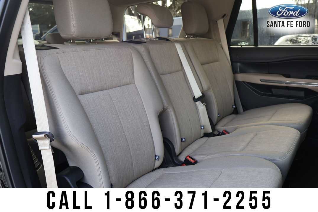 Used 2024 Ford Expedition XLT RWD image 25