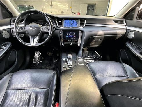 Used 2019 INFINITI QX50 Essential w/ Premium Heat Package image 21
