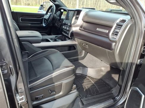 Used 2022 RAM 3500 Laramie w/ Max Tow Package AWD/4WD image 19