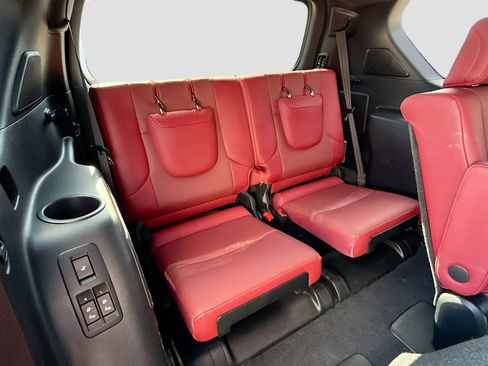 Used 2023 Lexus GX 460 Premium w/ Accessory Package AWD/4WD image 20