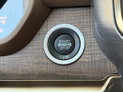 Used 2024 RAM 3500 Limited w/ Towing Technology Group image 20