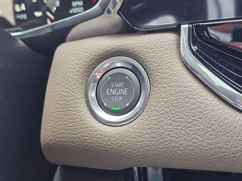 New 2026 GMC Canyon Denali w/ LPO, Black Badging Package image 34