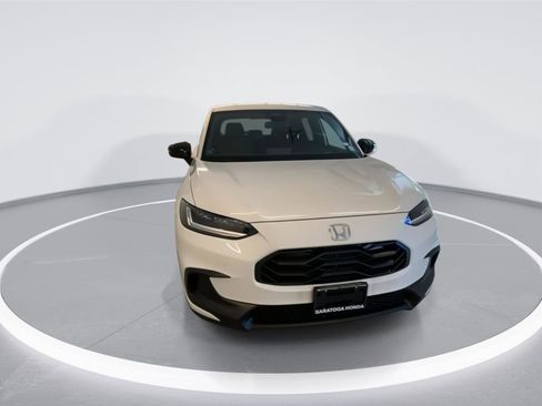 New 2025 Honda HR-V Sport image 2