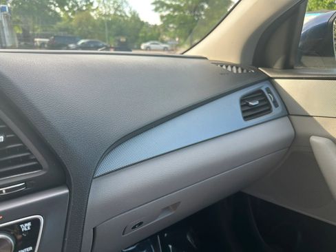 Used 2019 Hyundai Sonata SE image 36