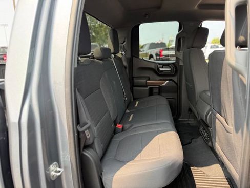 Used 2021 Chevrolet Silverado 1500 RST AWD/4WD image 15