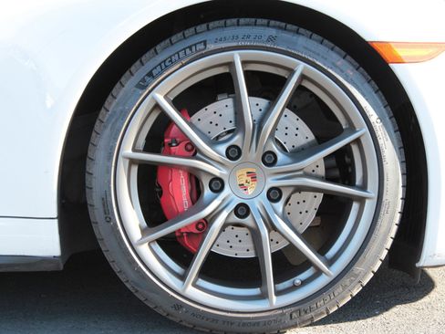 Used 2019 Porsche 911 Carrera 4S image 24