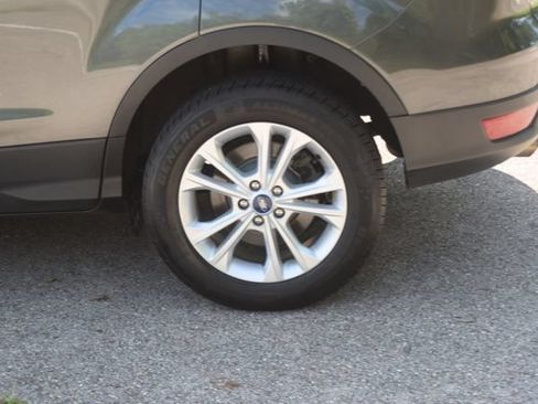Used 2019 Ford Escape SE FWD image 28