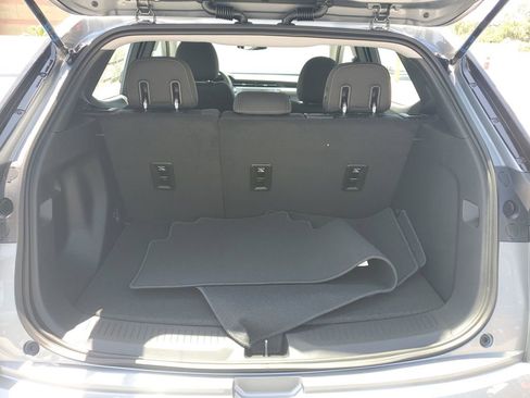 New 2027 Chevrolet Bolt LT w/ Comfort Package FWD image 9