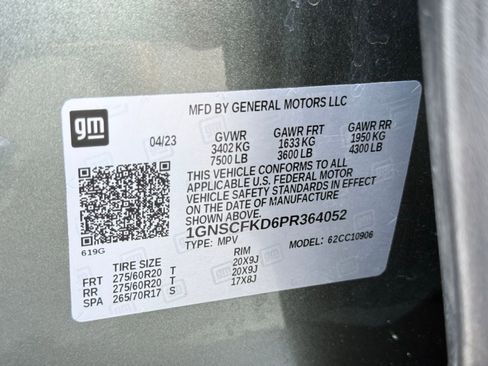 Used 2023 Chevrolet Suburban Premier RWD image 66