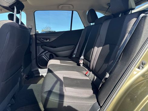 Used 2025 Subaru Outback Premium image 8