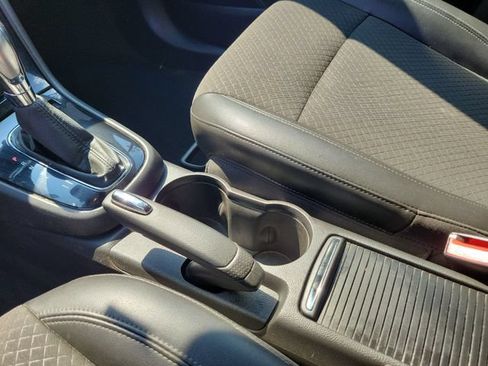 Used 2018 Buick Encore Preferred FWD image 31