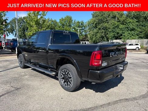 Used 2025 RAM 3500 Longhorn w/ Towing Technology Group AWD/4WD image 3