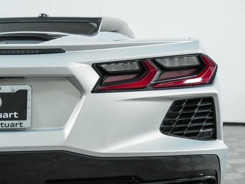 Used 2021 Chevrolet Corvette Stingray Premium Conv w/ Battery Protection Package image 53