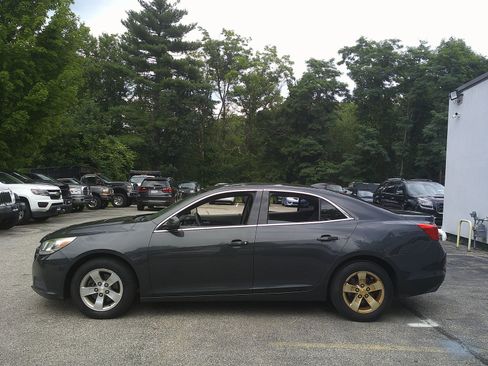 Used 2015 Chevrolet Malibu LS FWD image 8