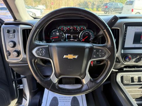 Used 2018 Chevrolet Silverado 1500 LT w/ All Star Edition image 39