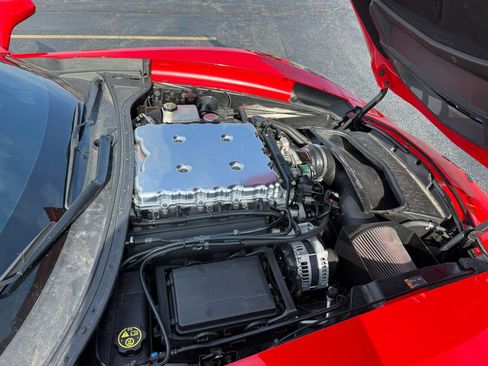 Used 2015 Chevrolet Corvette Z06 w/ 3LZ Preferred Equipment Group RWD image 41