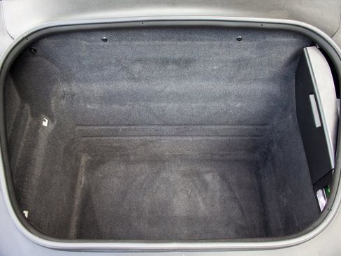 Used 2024 Porsche 911 Carrera GTS w/ Premium Package image 23