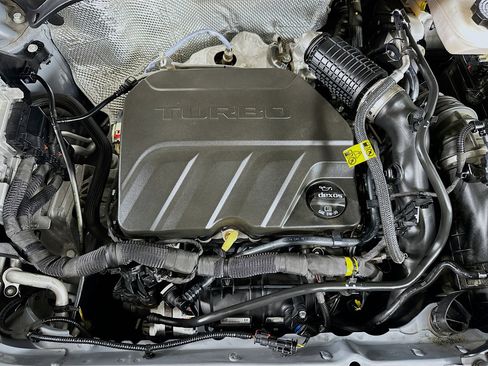 Used 2021 Chevrolet TrailBlazer LS image 31